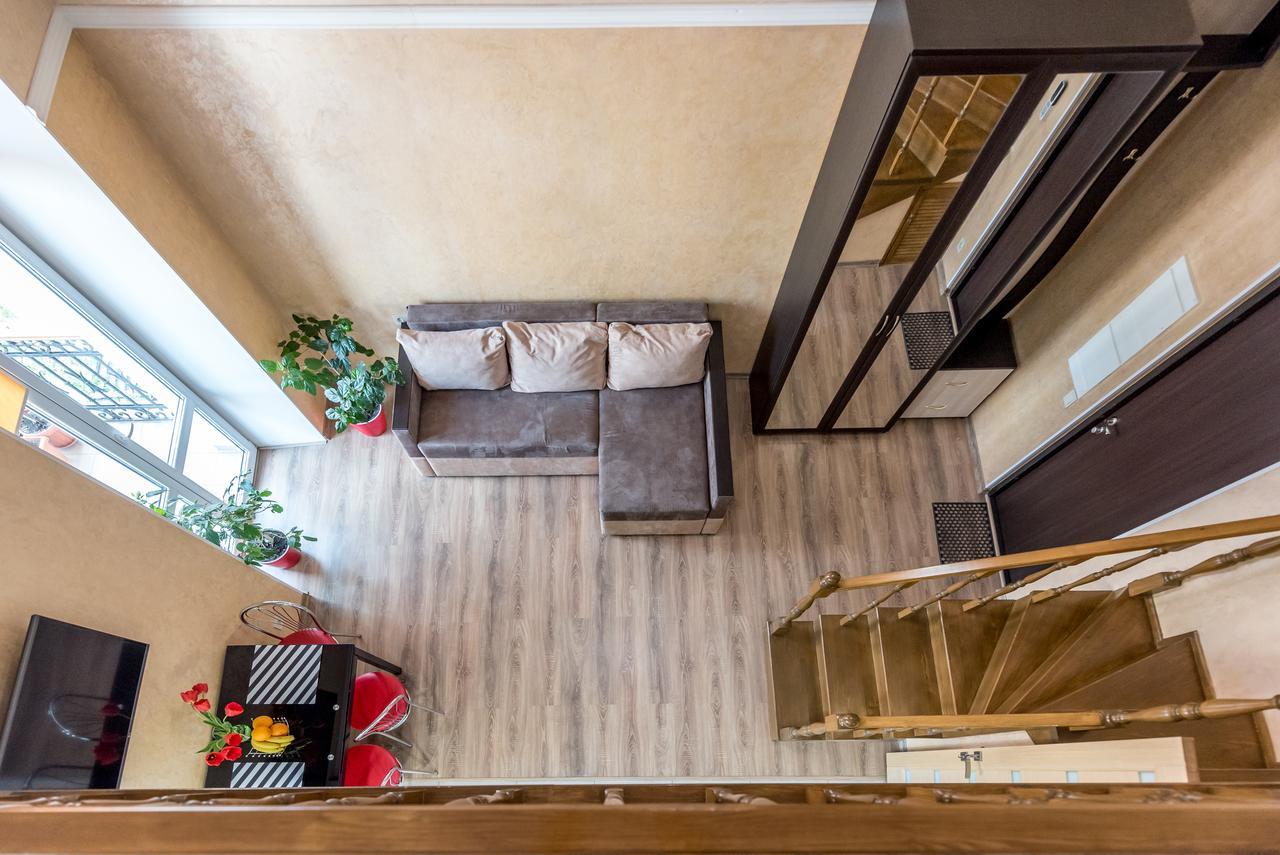 Studio Apartment In Center Of Odesa Екстериор снимка
