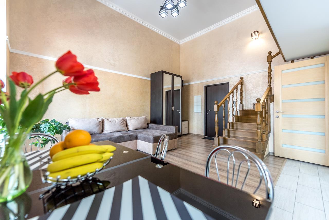 Studio Apartment In Center Of Odesa Екстериор снимка